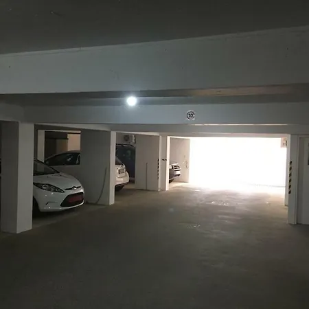 Gardens, 1-bedroom