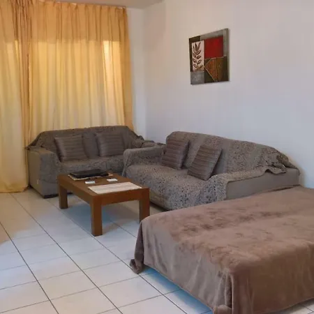 Daire Gardens, 1-bedroom Polis